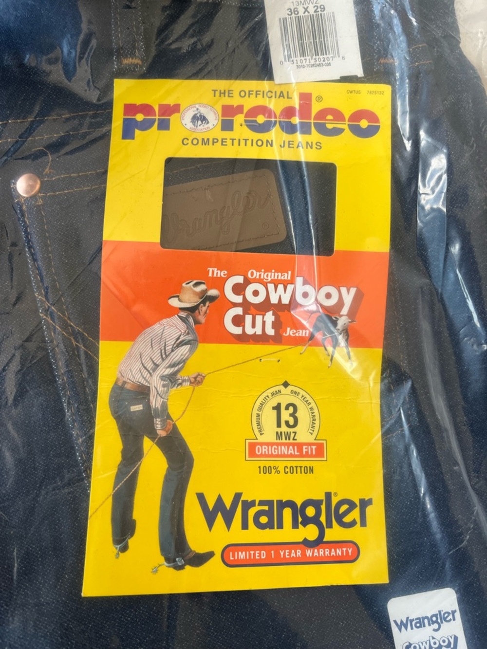 Wrangler Cowboy Cut Jeans in Navy with Contrast Stitching